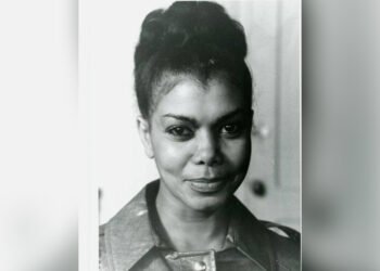 Le podcast "des fous et des dieux" rend un grand hommage à Toto Bissainthe