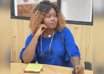 Raphaëla Lemaine, entre lettres et chiffres