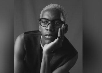 Salvatorré, jeune poète haïtien au parcours prometteur, présente son recueil « EROTICONE »