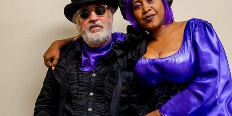 9974d789 35f0 41e2 A8da 3e8f4dad13bc